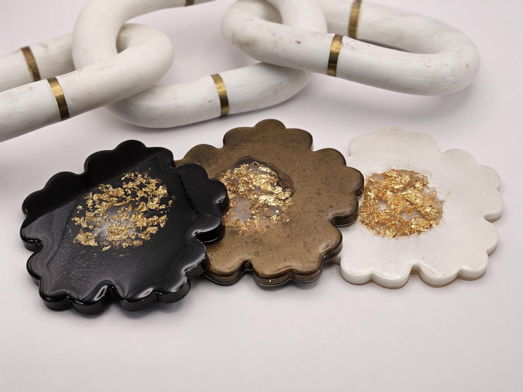 Opulent Earth collection 🌎 Flower shaped coaster