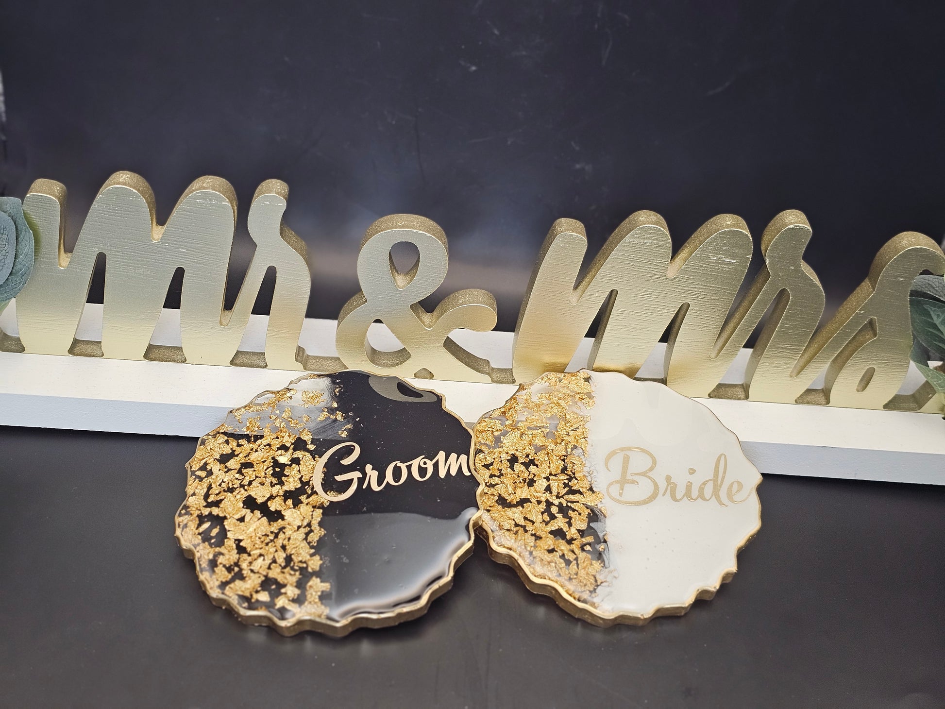 Bride👰🏼 & Groom🤵🏼‍♂️ Geode Coaster - 2 piece set