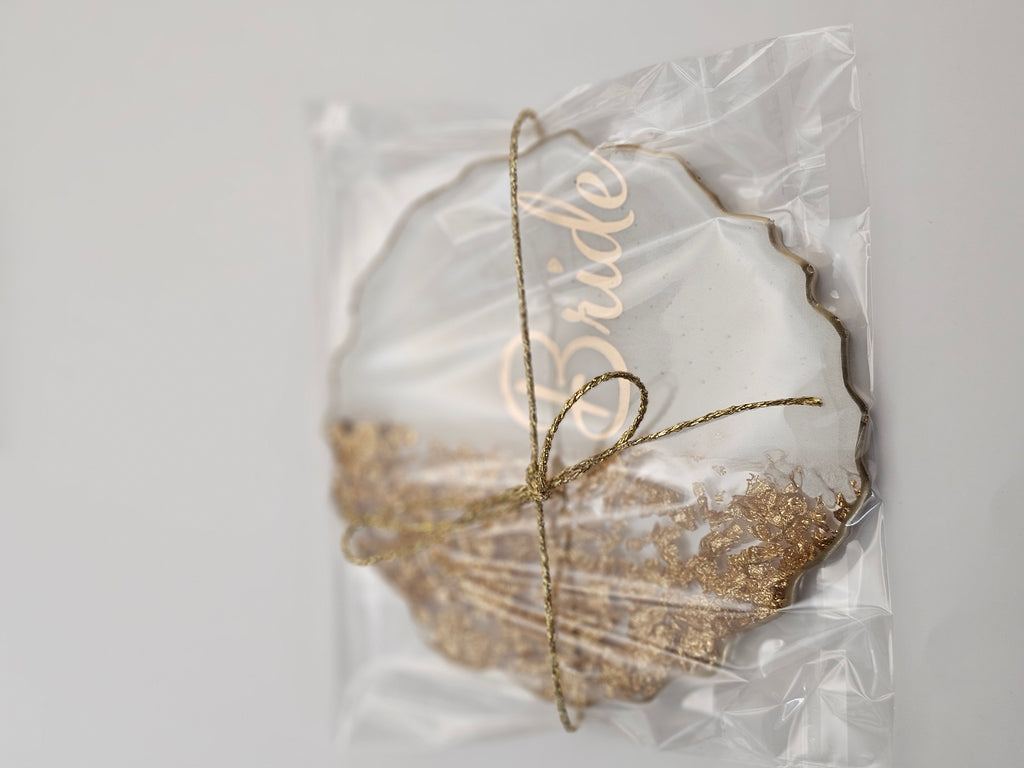 Bride👰🏼 & Groom🤵🏼‍♂️ Geode Coaster - 2 piece set