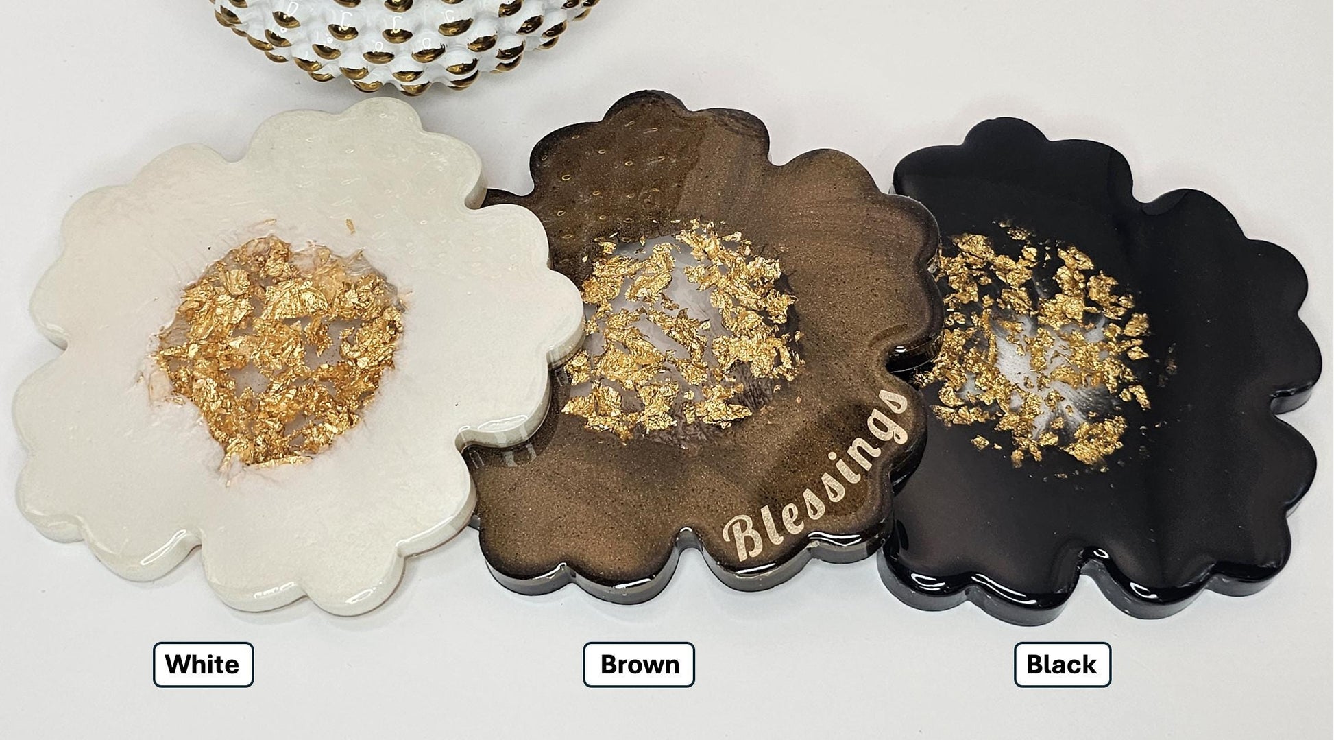 Opulent Earth collection 🌎 Flower shaped coaster