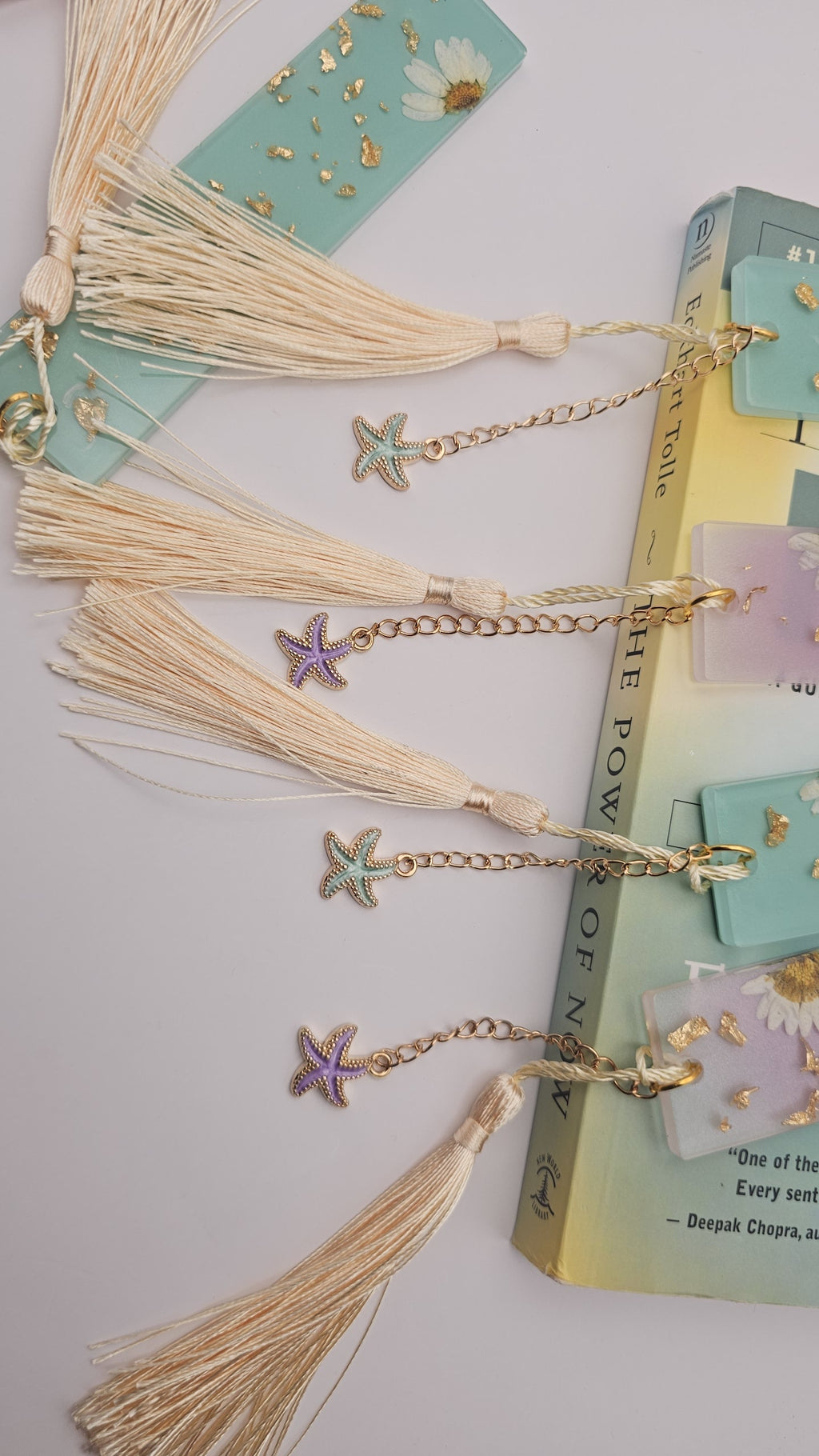 Pressed Daisy Resin Bookmark with Charm & Tassel