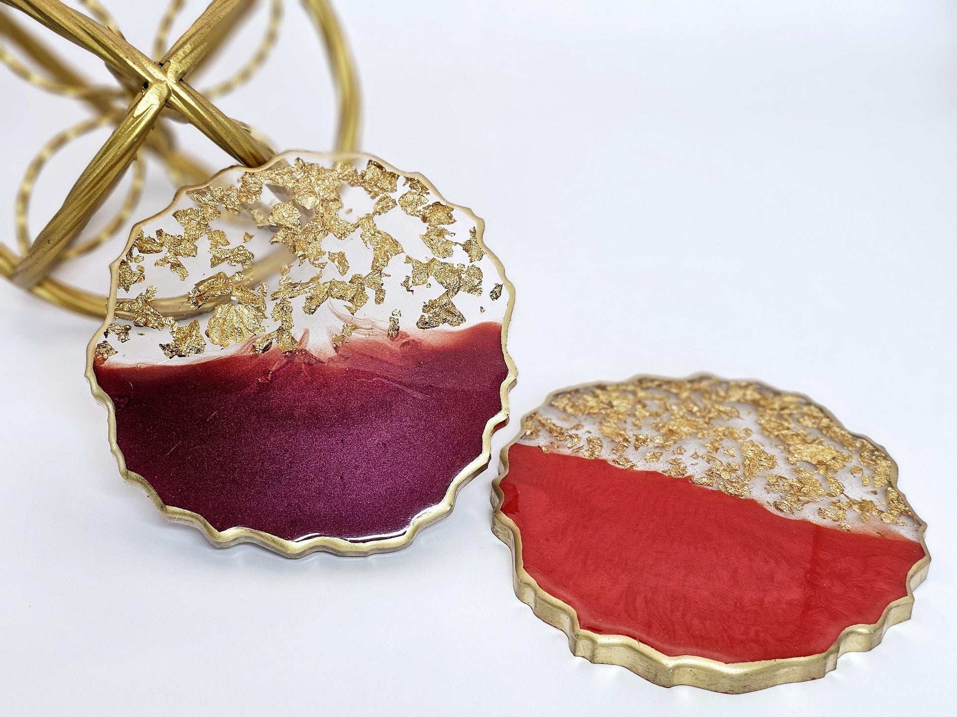 Geode shaped epoxy resin coasters