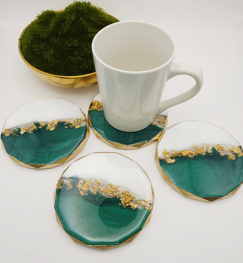 4-Piece Diamond Edge Resin Coaster Set – White & Emerald Green with Gold Accents